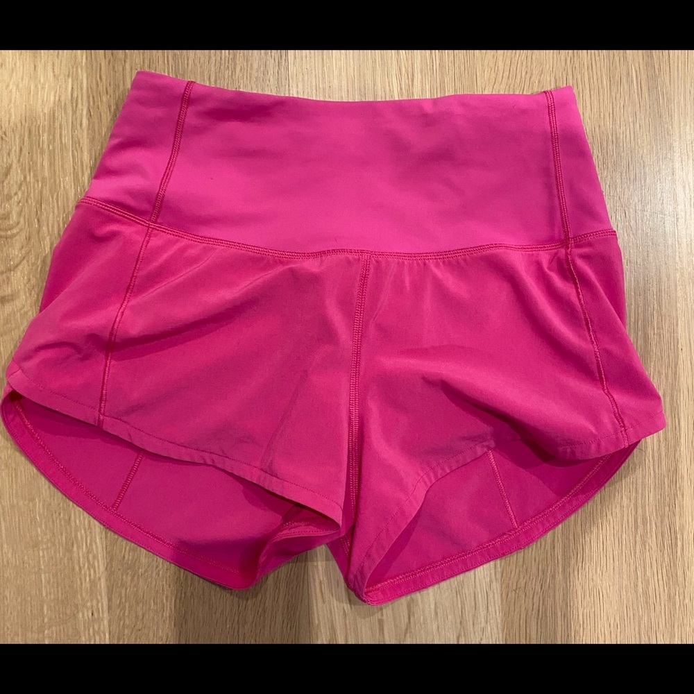 Lululemon Speed Up short 2.5”